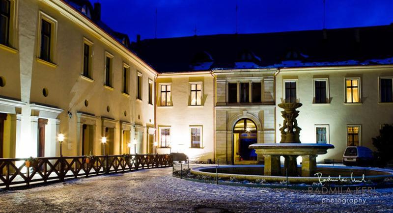 Chateau Zbiroh Exterior photo